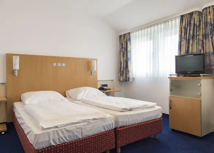 Sure By Western Hotel 3*