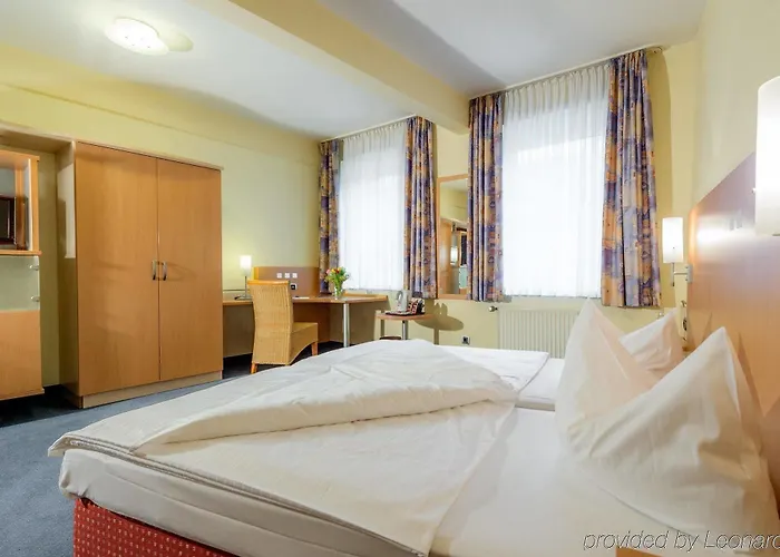 Hotel Sure By Western