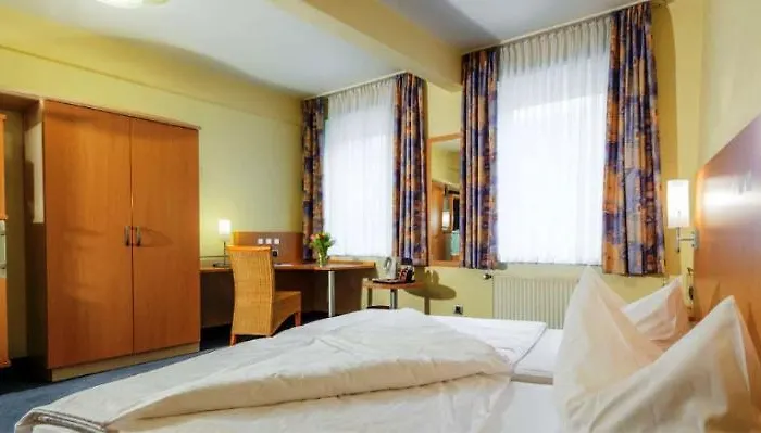 Hotel Sure By Western