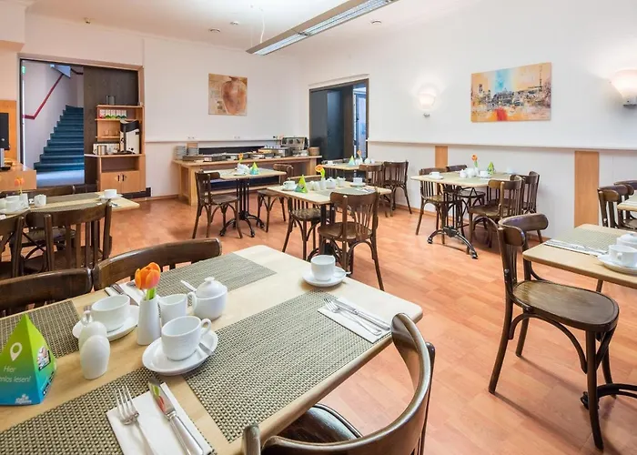 Sure By Western Hotel 3*