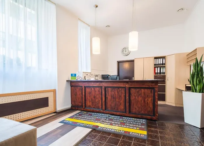 Hotel Sure By Western 3*